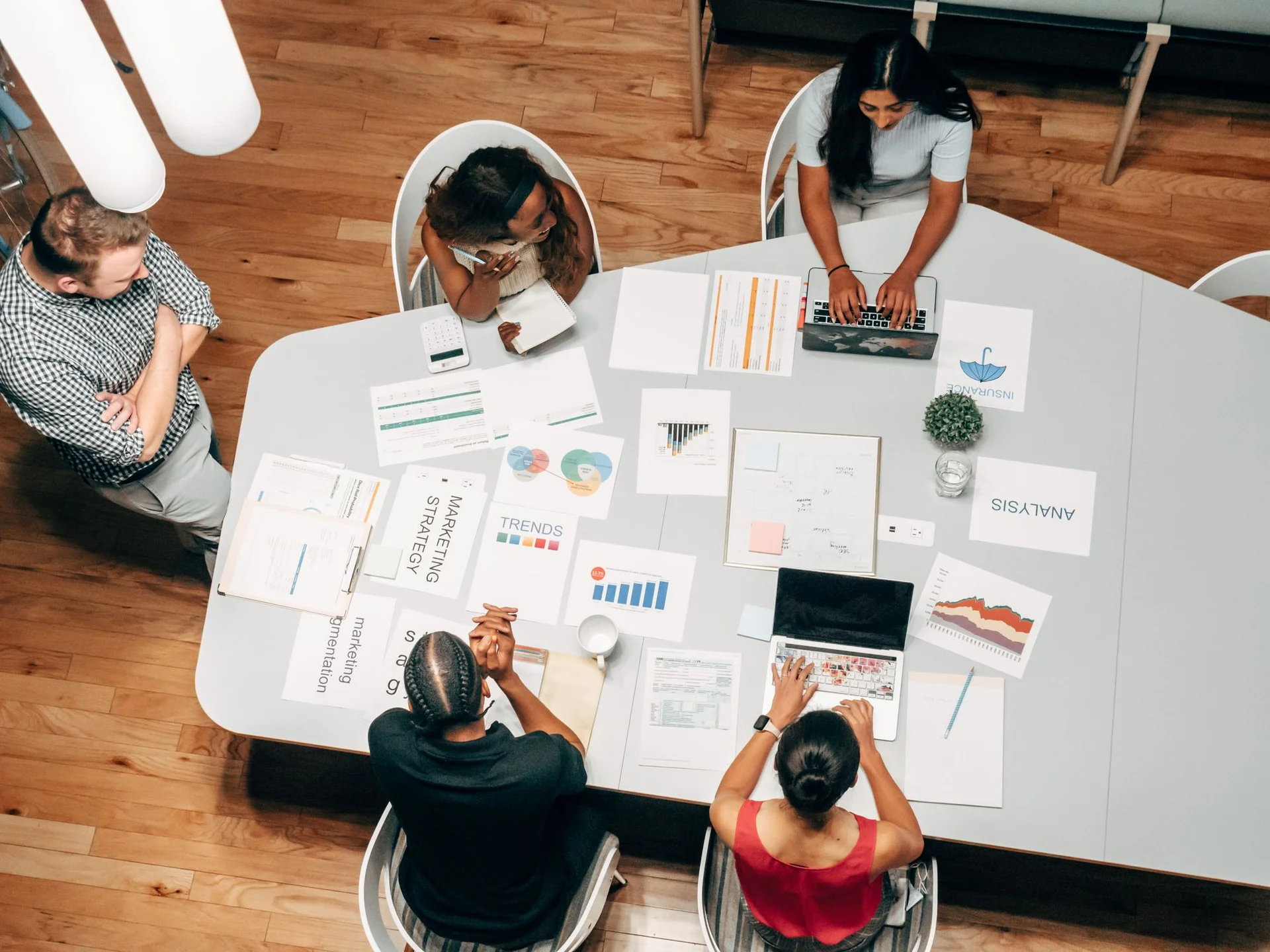 Back Office Support - We provide comprehensive back-office support, handling administrative tasks, documentation, and comm